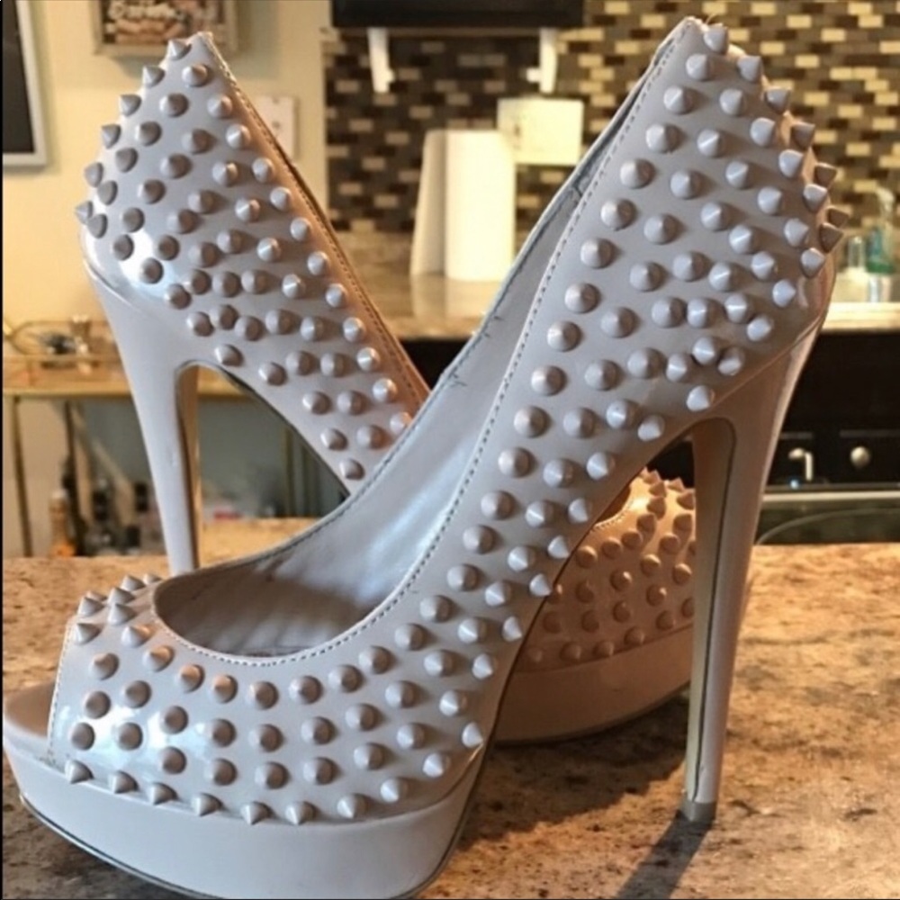 Studded platform nude